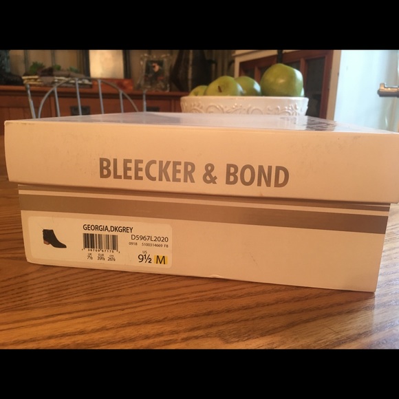 Bleecker & Bond Gray bootie - Picture 8 of 8